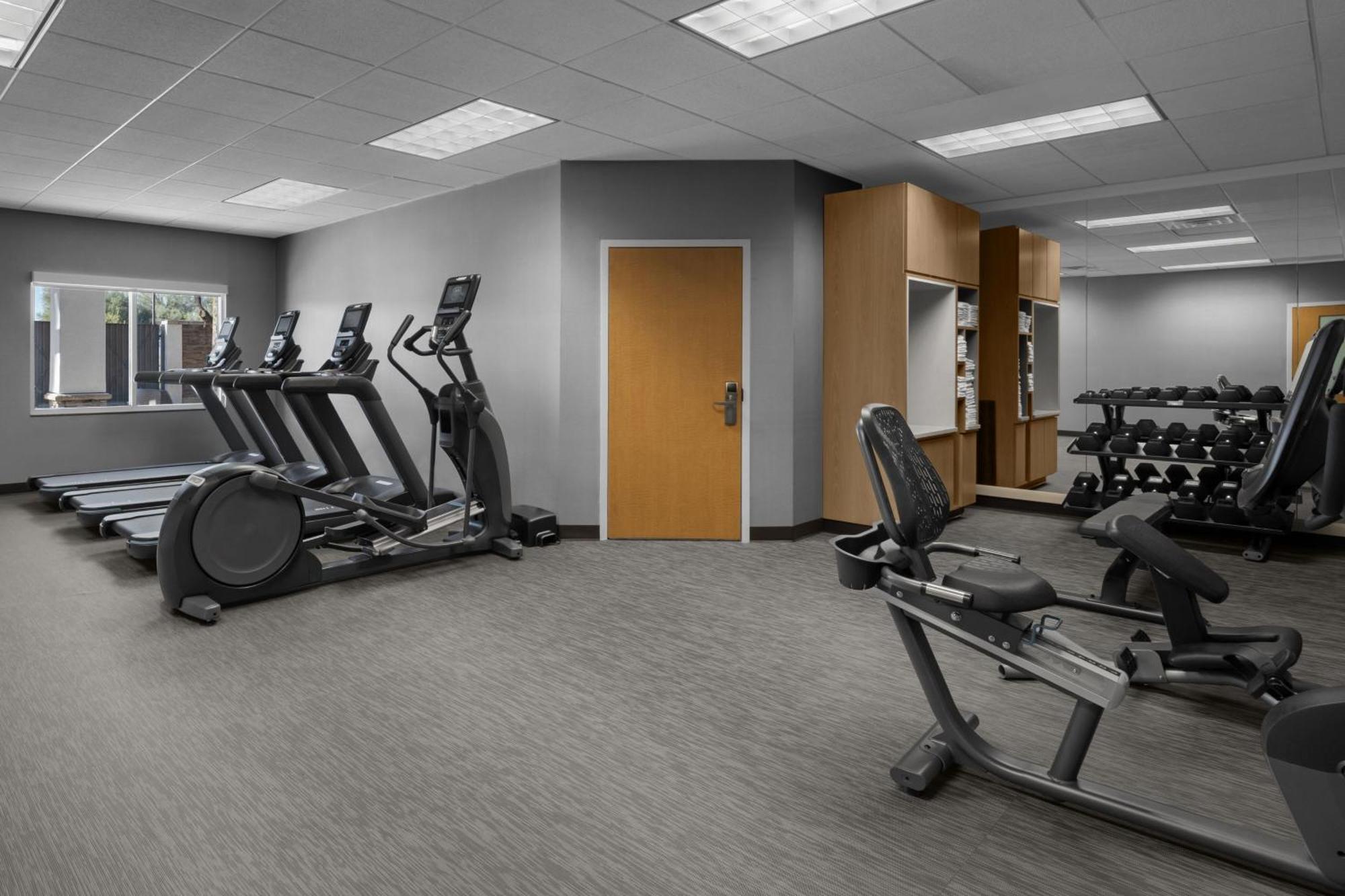 Courtyard By Marriott Phoenix West/Avondale Esterno foto