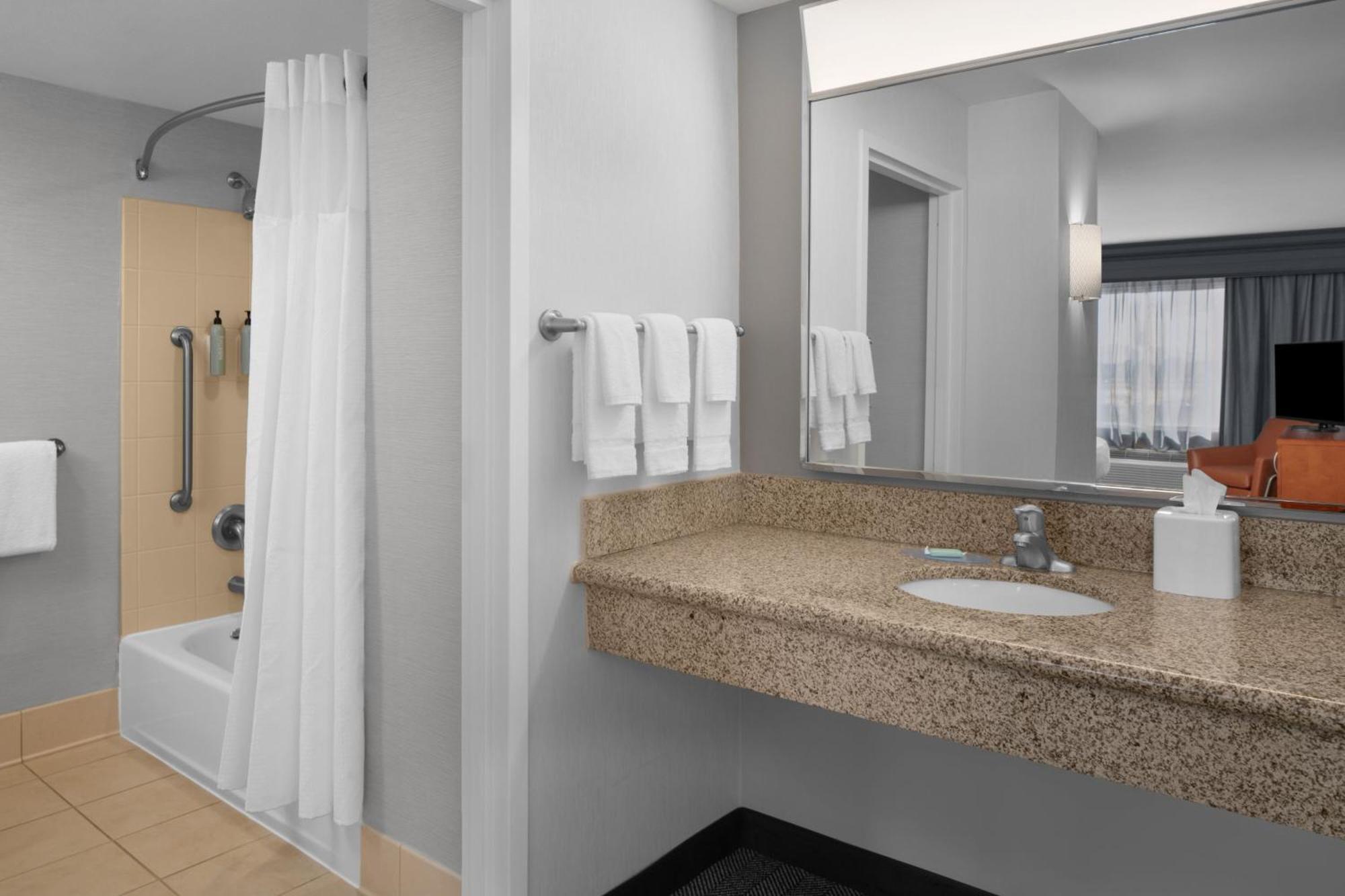 Courtyard By Marriott Phoenix West/Avondale Esterno foto